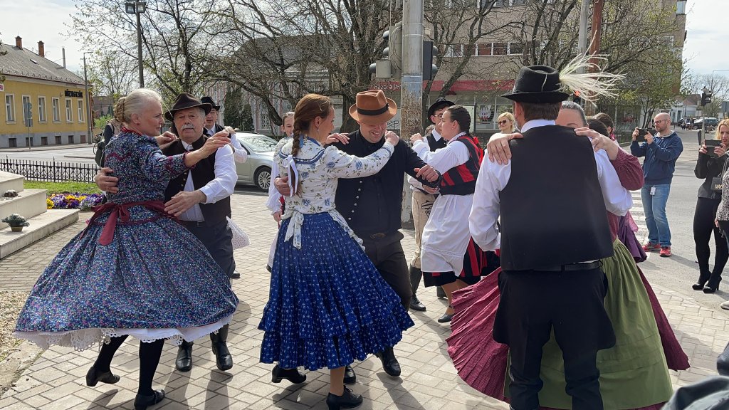 Flashmob az istentisztelet előtt16